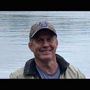 Meet your Posher, Dennis